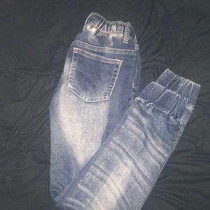 Stretchy Joggers. Soft & comfortable.